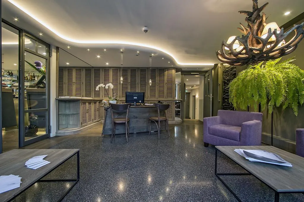 Boutique - Hotel Adara-1